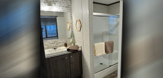 Oneida Master Bathroom